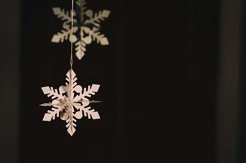 holiday hanging snowflakes paper decor winter