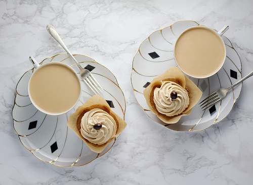 food flat lay of photography coffee cups on white plates coffee