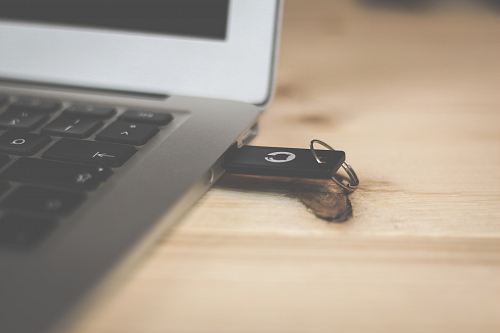 black USB flash drive
