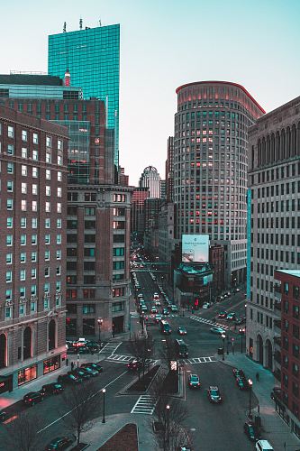 city building during daytime
