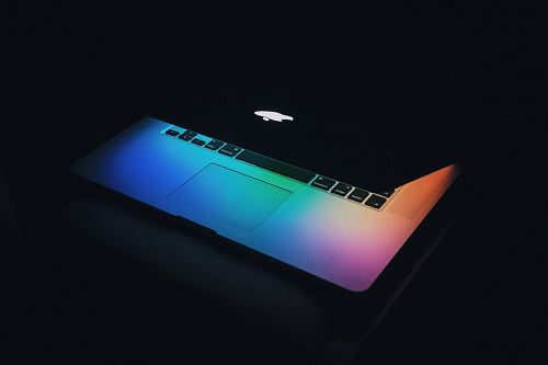 MacBook