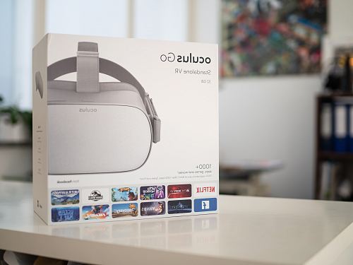 white Oculus Go VR goggle box