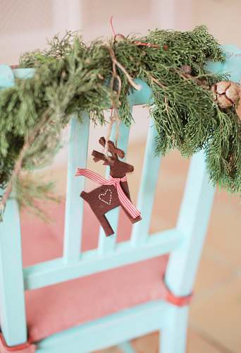 holiday brown deer hanging decor on chair christmas wallpapers