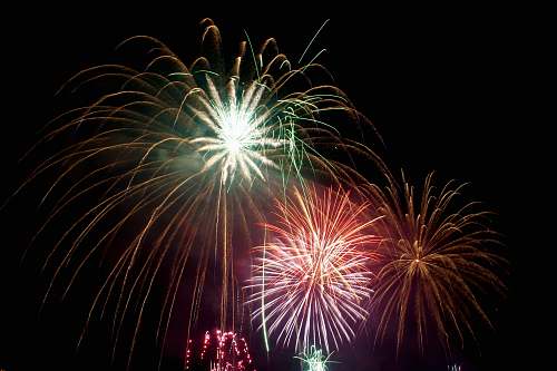 night assorted-color fireworks during nighttime outdoors