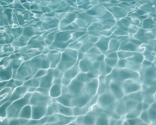 clear body of watter