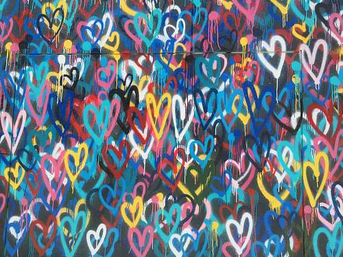 graffiti multicolored heart wallpaper love