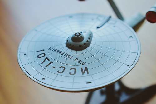 starship round gray USS Enterprise aircraft scale model star trek